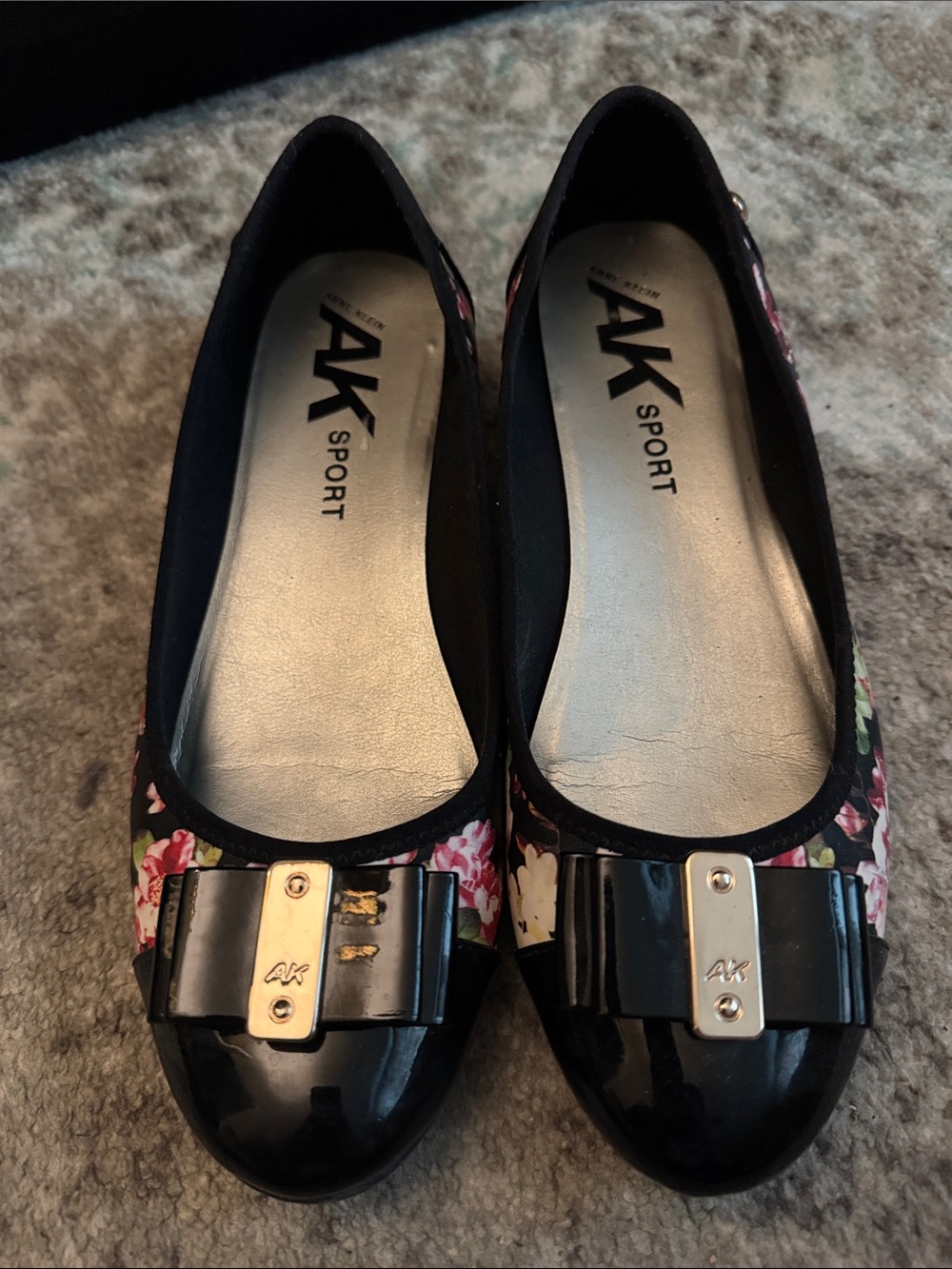 Anne Klein Black Patent Floral Bow Ballet Flats